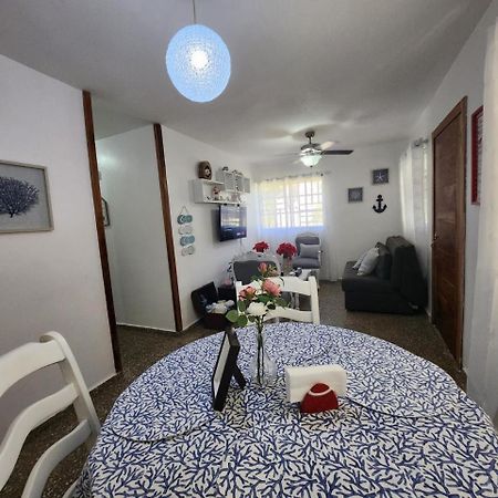 Beachfront Apartment, Quiet 4 Beds, 1 Bath, Ac, Wi-Fi, Hot Water, In Paraiso Near Los Patos Luaran gambar