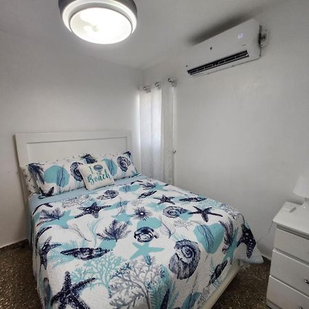 Beachfront Apartment, Quiet 4 Beds, 1 Bath, Ac, Wi-Fi, Hot Water, In Paraiso Near Los Patos Luaran gambar