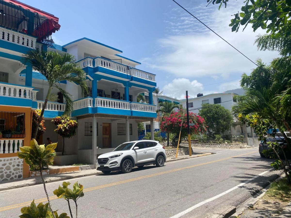 Beachfront Apartment, Quiet 4 Beds, 1 Bath, Ac, Wi-Fi, Hot Water, In Paraiso Near Los Patos Luaran gambar