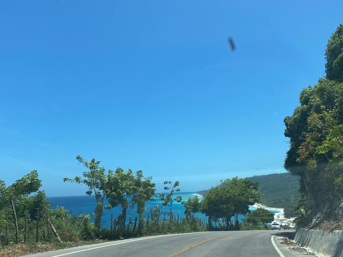 Beachfront Apartment, Quiet 4 Beds, 1 Bath, Ac, Wi-Fi, Hot Water, In Paraiso Near Los Patos Luaran gambar
