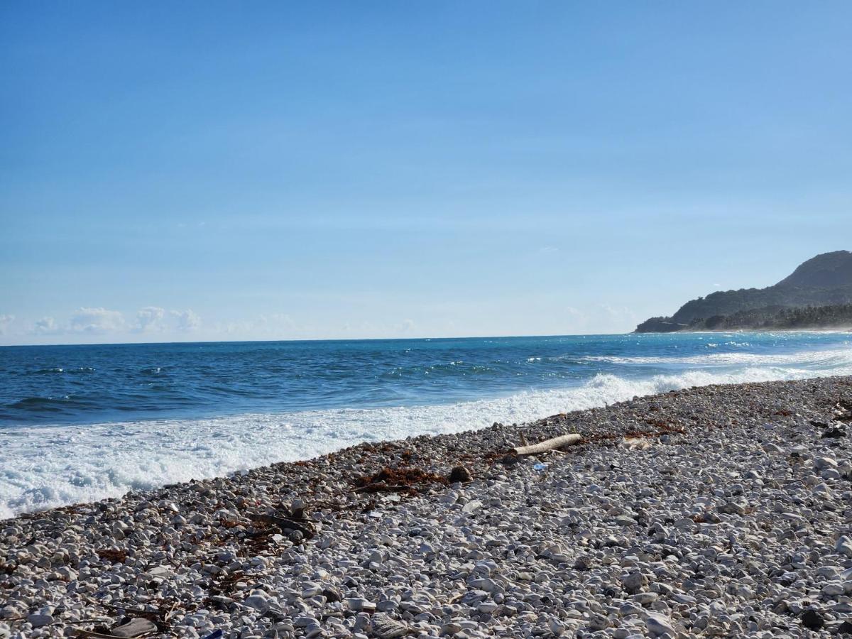 Beachfront Apartment, Quiet 4 Beds, 1 Bath, Ac, Wi-Fi, Hot Water, In Paraiso Near Los Patos Luaran gambar