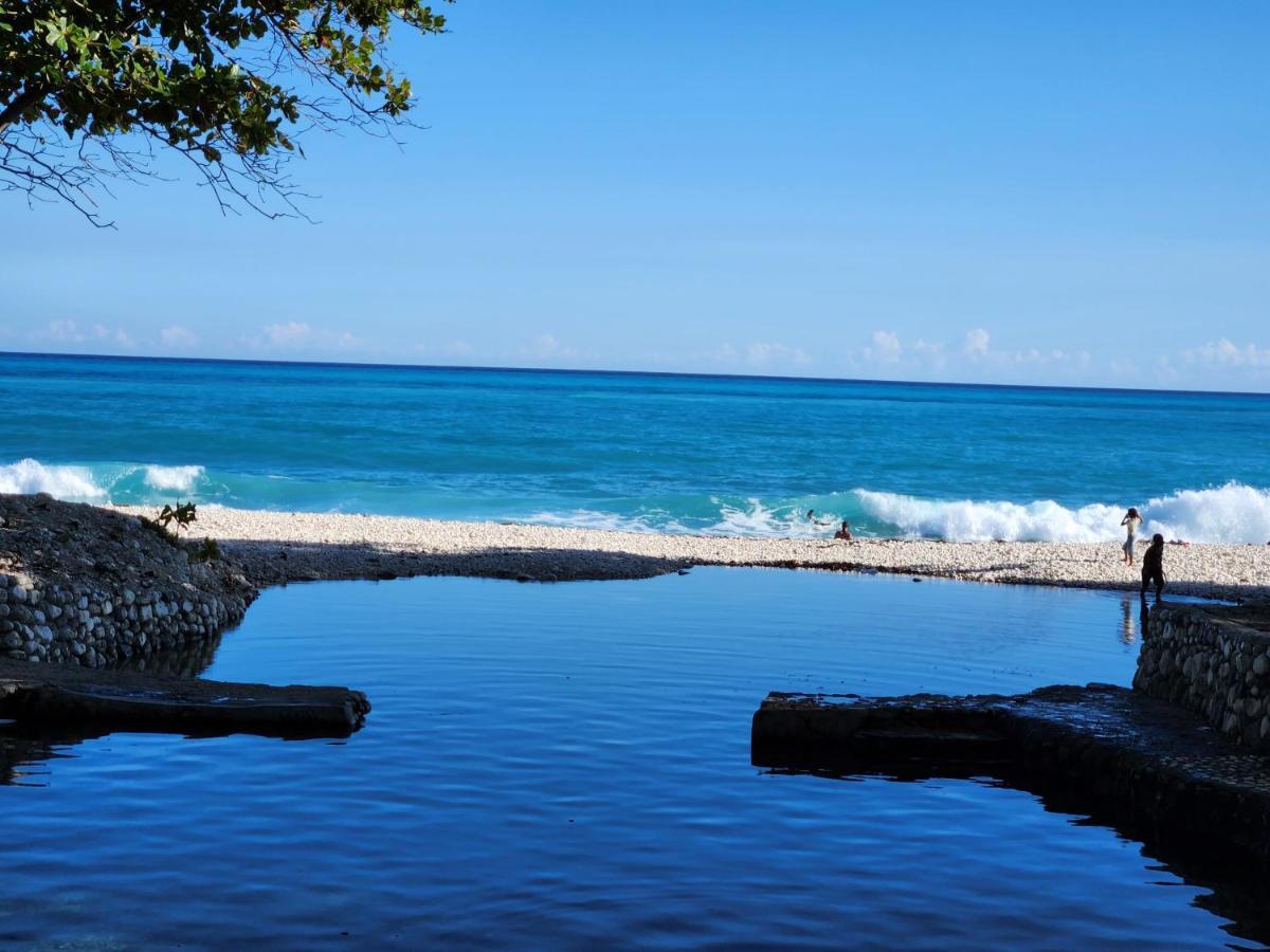 Beachfront Apartment, Quiet 4 Beds, 1 Bath, Ac, Wi-Fi, Hot Water, In Paraiso Near Los Patos Luaran gambar