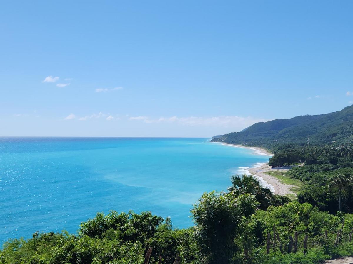 Beachfront Apartment, Quiet 4 Beds, 1 Bath, Ac, Wi-Fi, Hot Water, In Paraiso Near Los Patos Luaran gambar